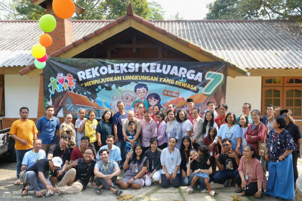 Wujudkan Lingkungan yang Dewasa, Lingkungan Bartolomeus 3 Gelar Rekoleksi Keluarga Ke-7 di Trawas