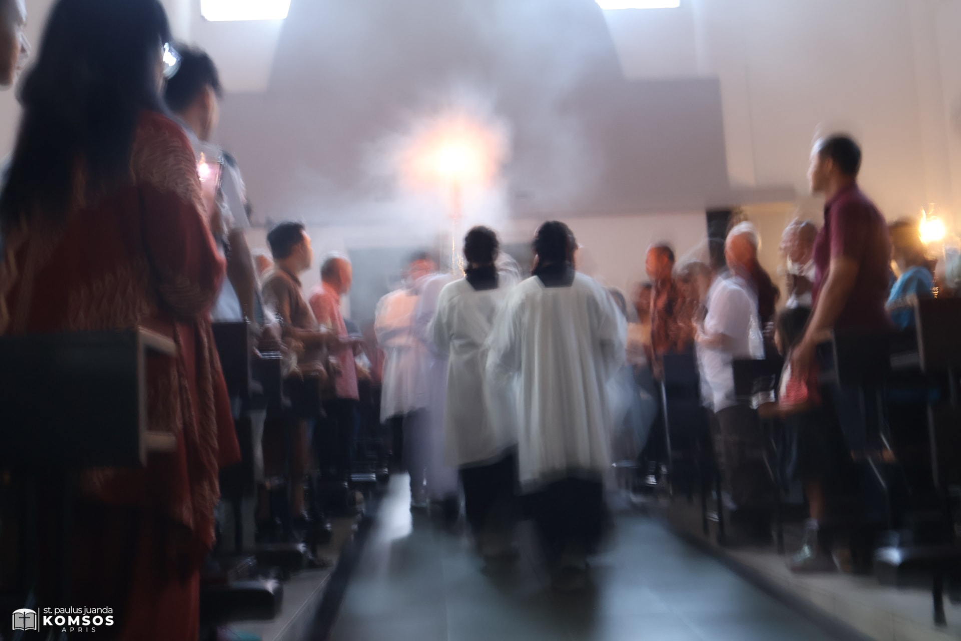 VIGILI PASKAH, 04 APRIL 2026 - 17.30 WIB