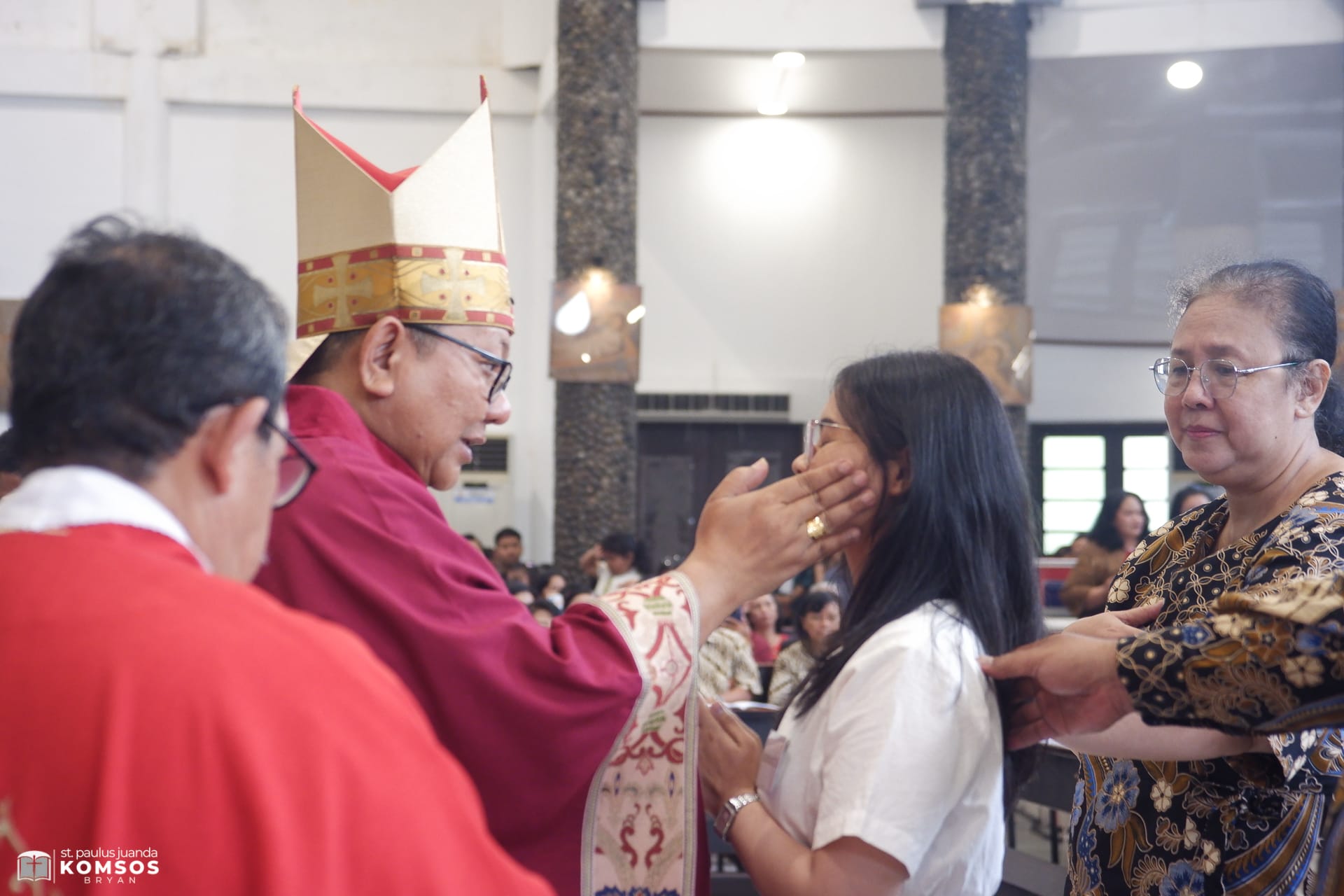 Penerimaan Sakramen Krisma 2026