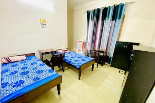 Gopal ji homes PG in Sector 126, Noida