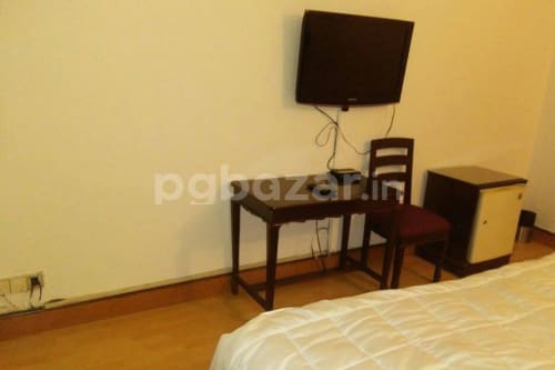 S.K Paying Guest in Sector 63, Noida