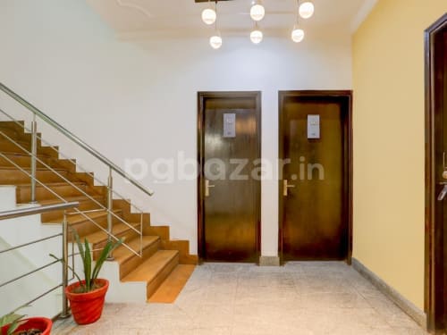 Super Townhouse Sushant Lok Phase 1 Formerly Hotel Neven in Sector 43, Gurugram — photo 5