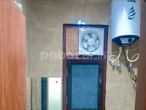 Golden saty pg in Sector 62, Noida — photo 2