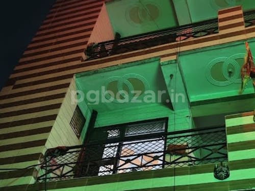SR PG in Sector 83, Noida — photo 2