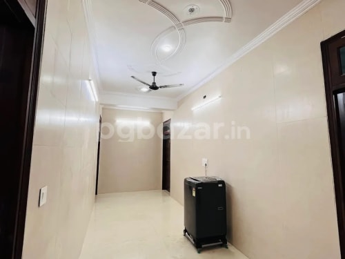 Divya Dubey girls pg in Sector 40, Noida — photo 5