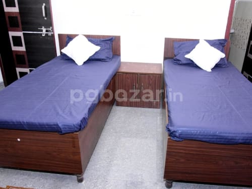 Xact homes PG (miami boys) in Sector 126, Noida — photo 2