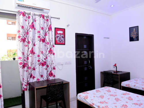 Xact Homes Pg (London Girls) in Sector 126, Noida — photo 4