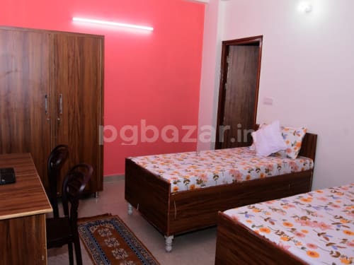 Xact home PG ( Wuhan Girls) in Sector 126, Noida — photo 4