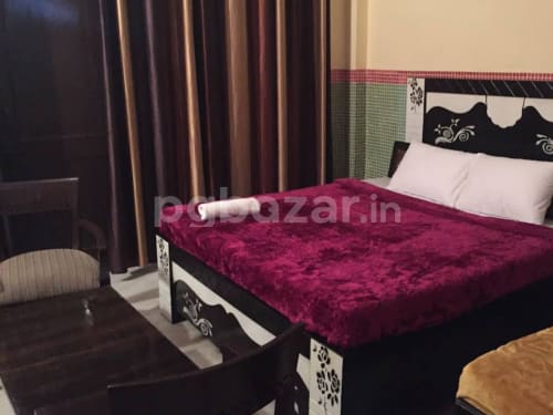 Jisma Girls PG in Sector 126, Noida — photo 5