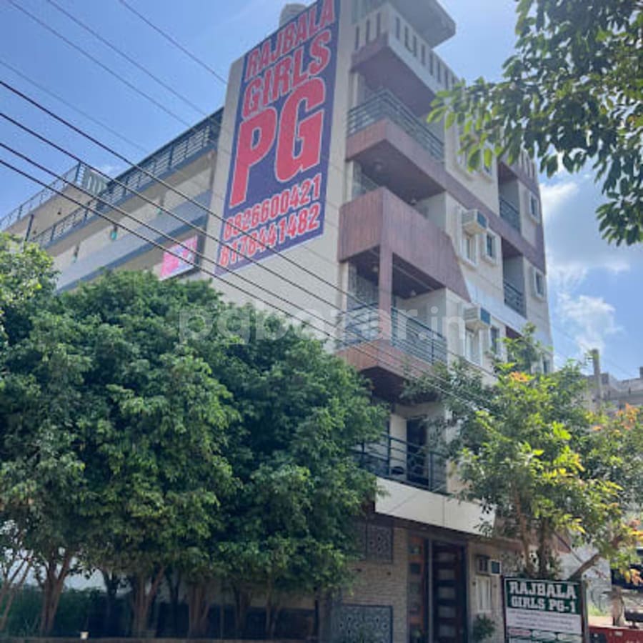 Rajbala PG in Sector 69, Gurugram — photo 1