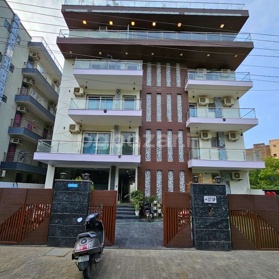Amrit Residency in Sector 22, Gurugram — photo 1