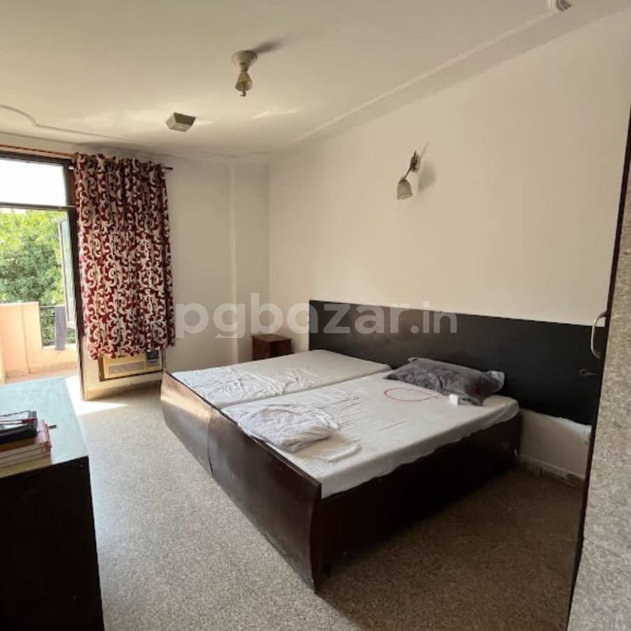Sanjeev Boys Pg in Sector 26, Gurugram — photo 1