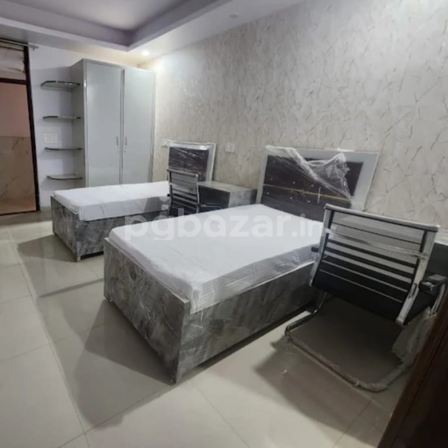 Admire Luxury PG in Sector 126, Noida — photo 1
