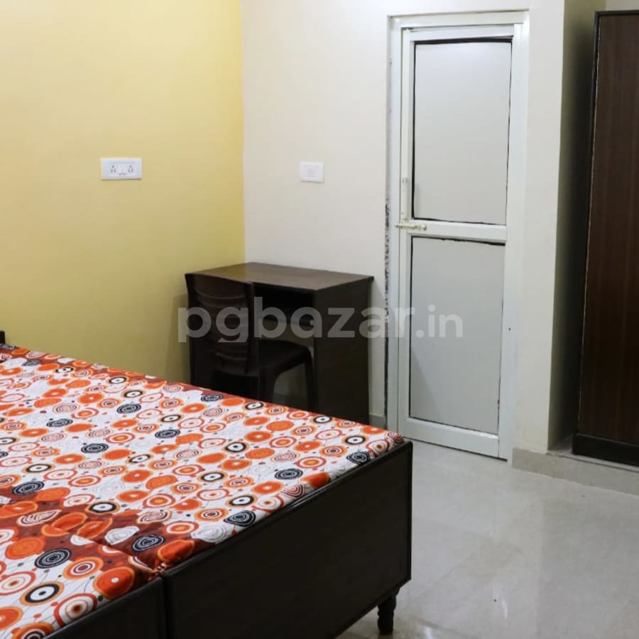 Samrat hostel boys pg in Sector 126, Noida — photo 1