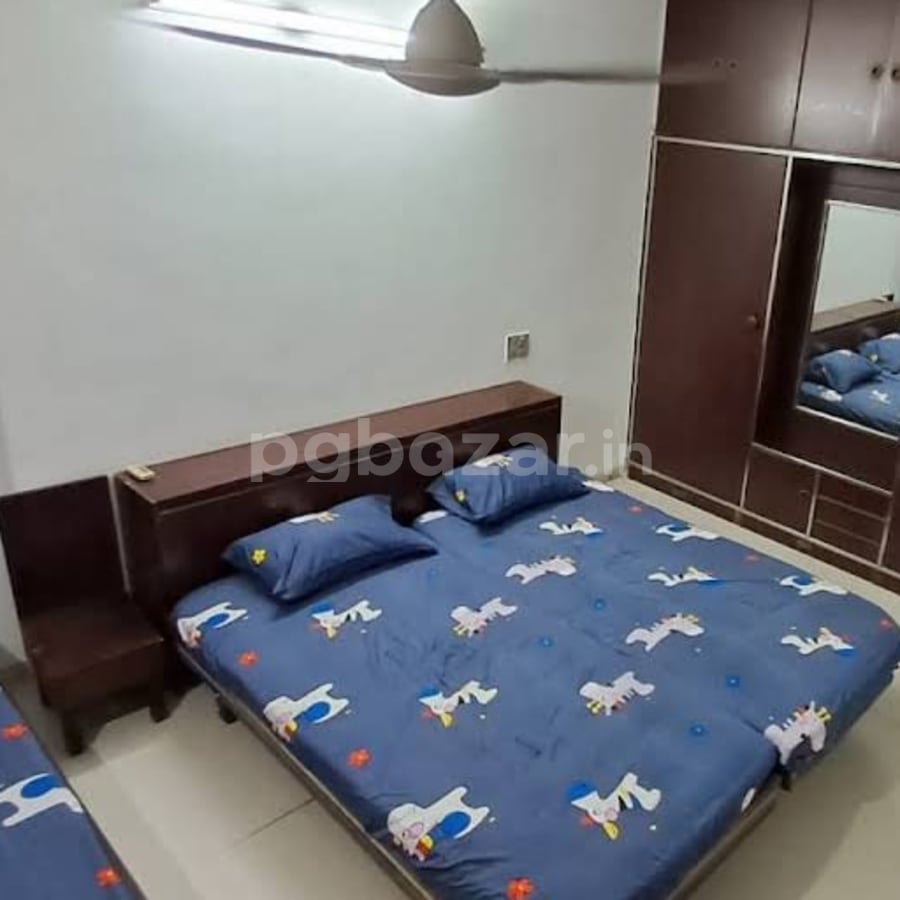 Player PG & Guest House in Sector 63, Noida — photo 1