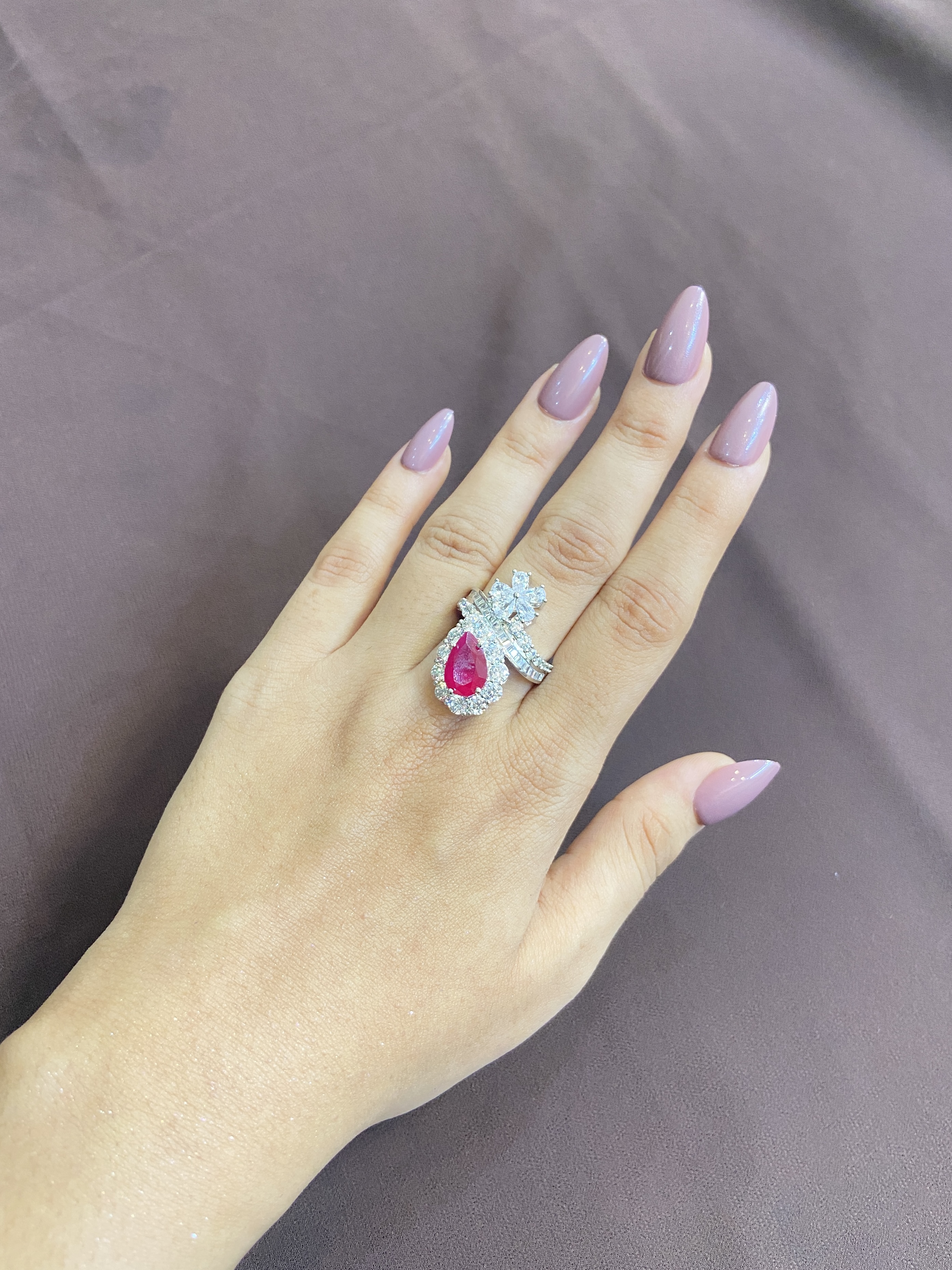 CRISS CROSS RUBY DIAMOND STONE RING WITH WHITE FLORAL DESIGN