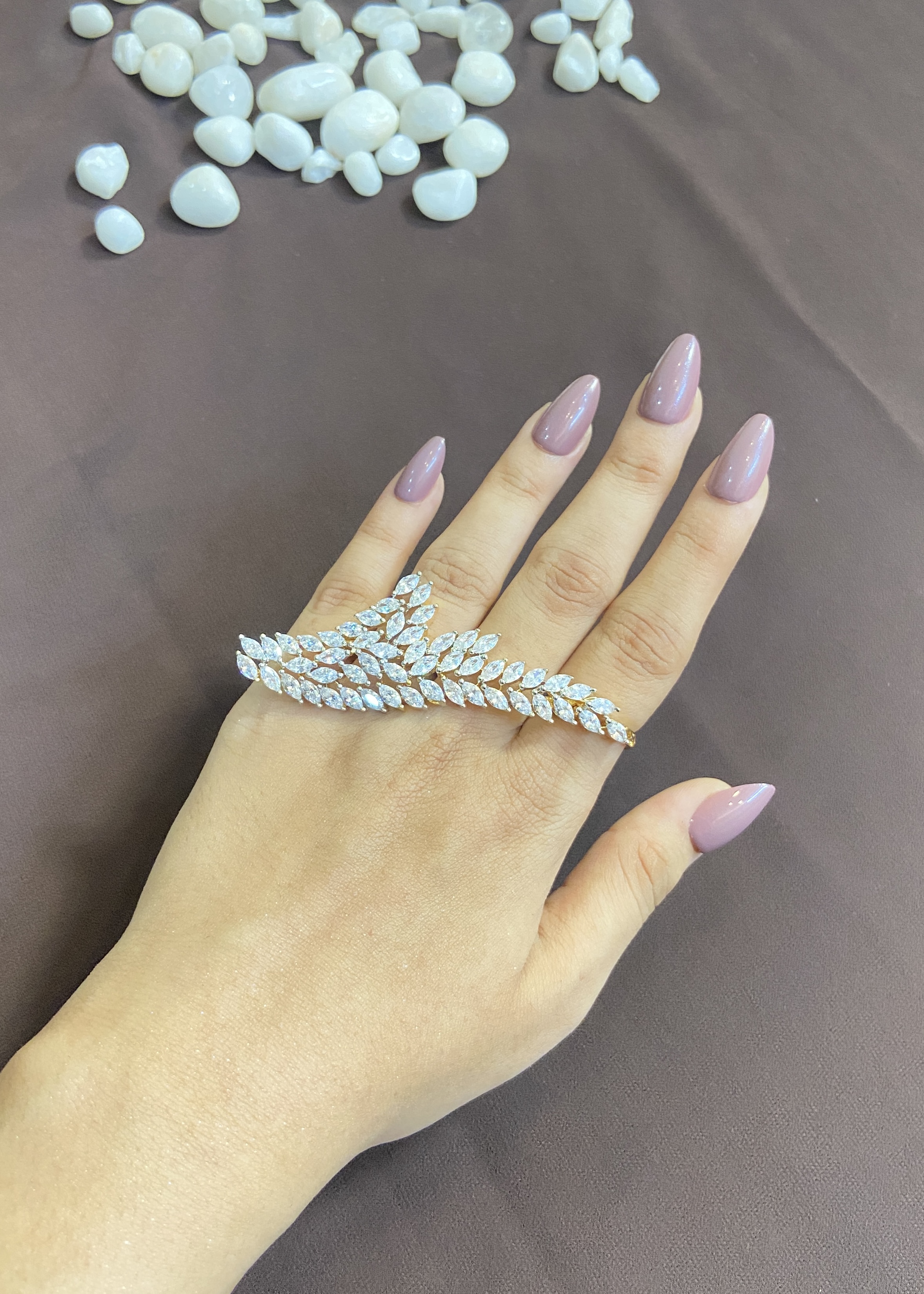 2 FINGER ELEGANT RING COVERING FULL HAND