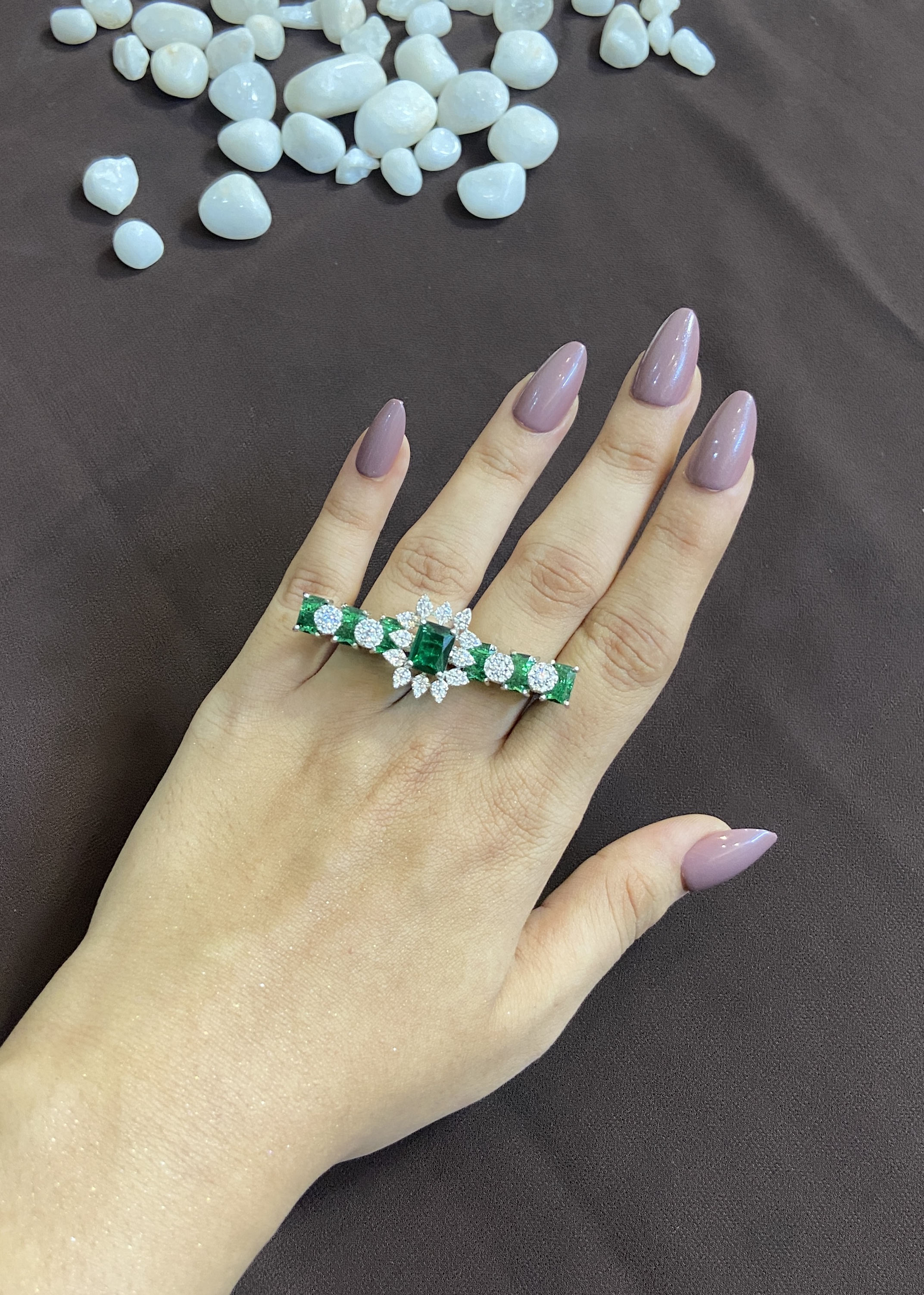 GREEN STONES DOUBLE FINGER RING WITH WHITE DIAMONDS