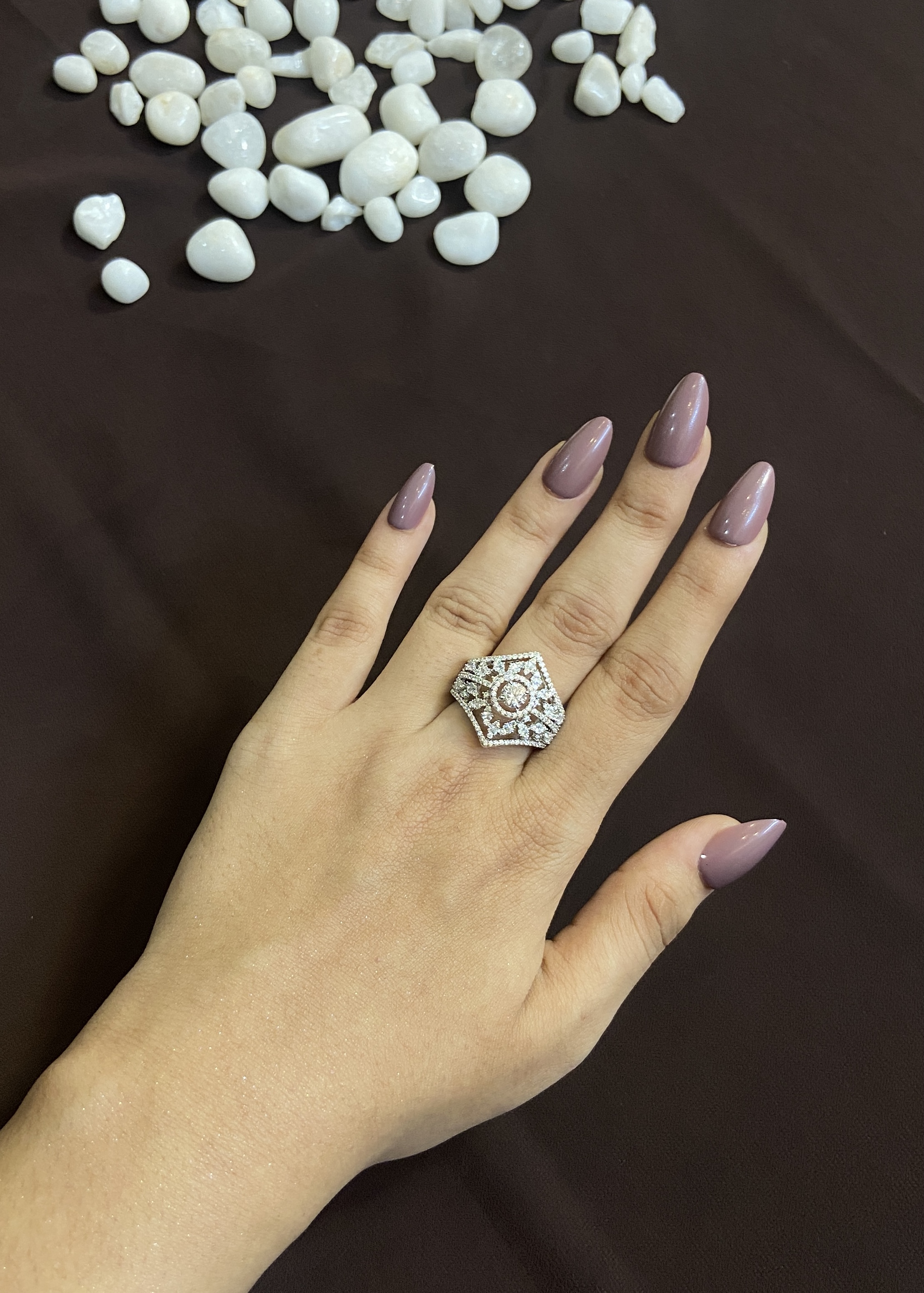 QUEEN CUT RING WITH WHITE DIAMONDS