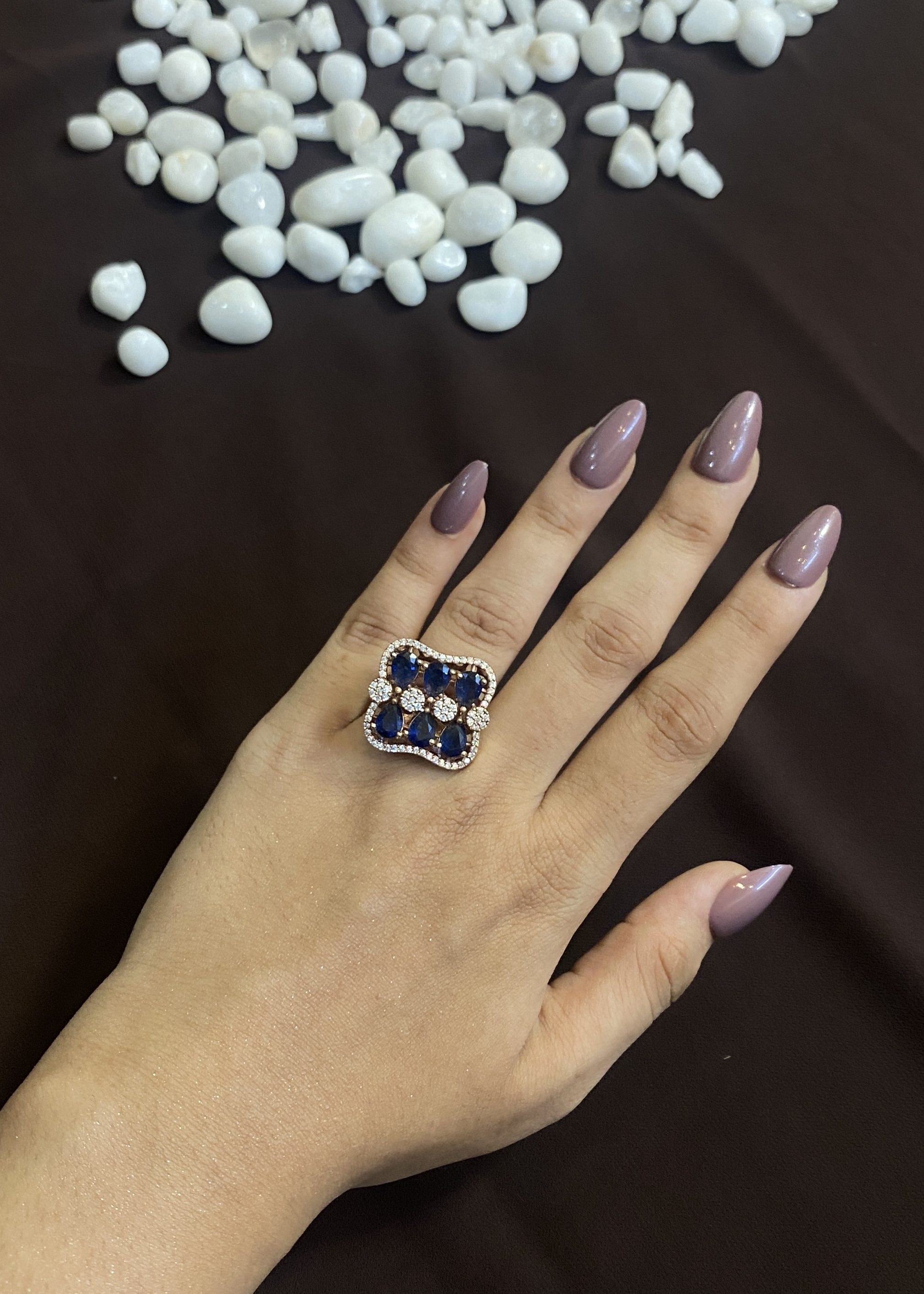 SAPPHIRE STONE WITH ROSE GOLD POLISH RING