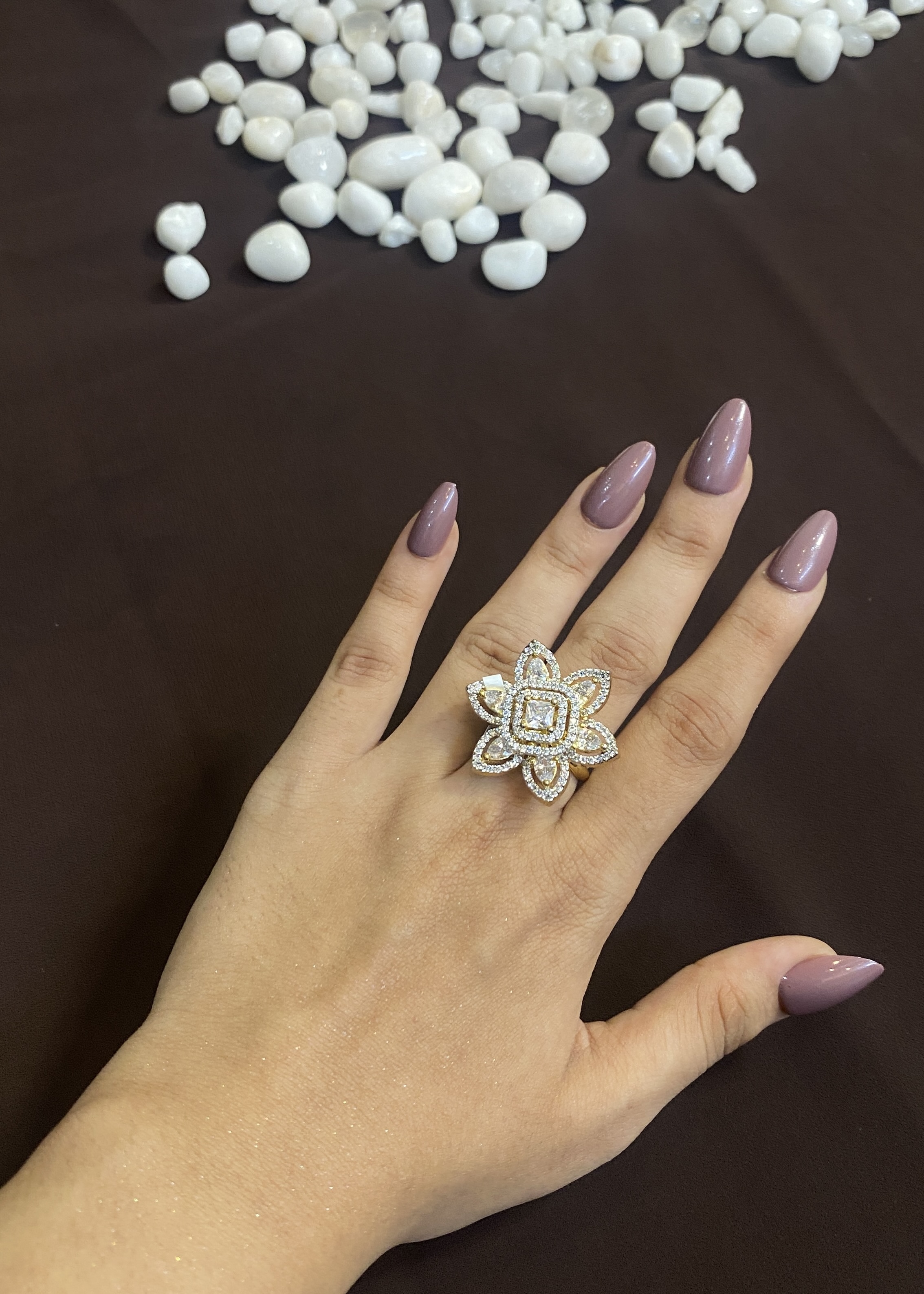 FLOWER BLOOM RING WITH DIAMONDS