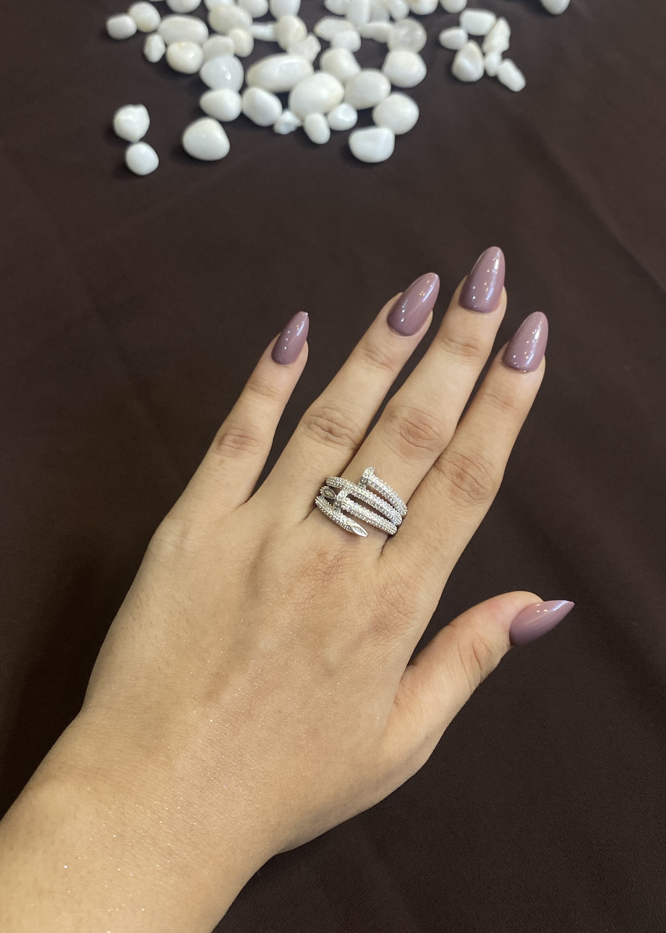 NEEDLE WRAP RING WITH DIAMONDS