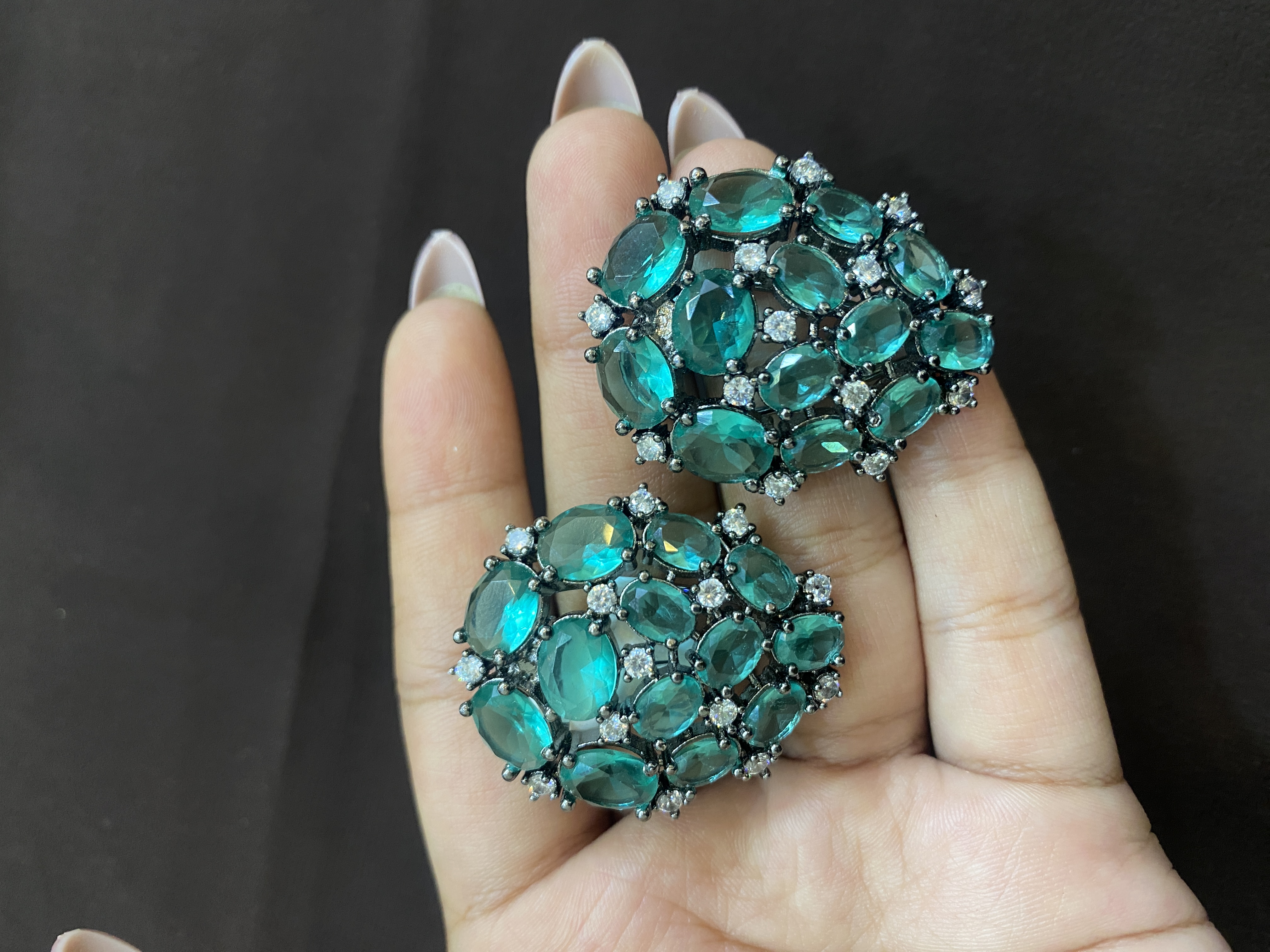 TEAL STONE CLASSY TOPS