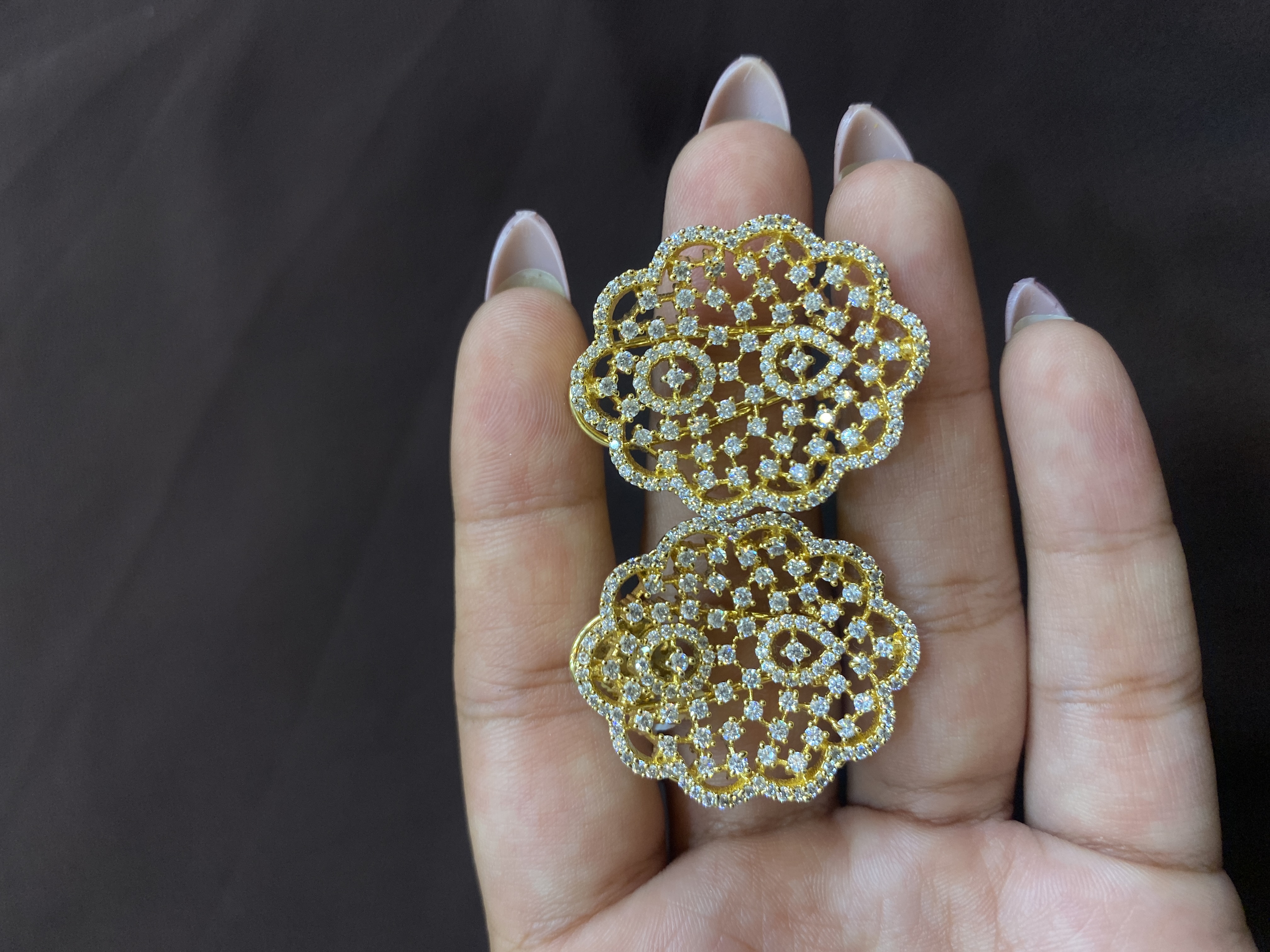GOLDEN DIAMOND WEB TOPS