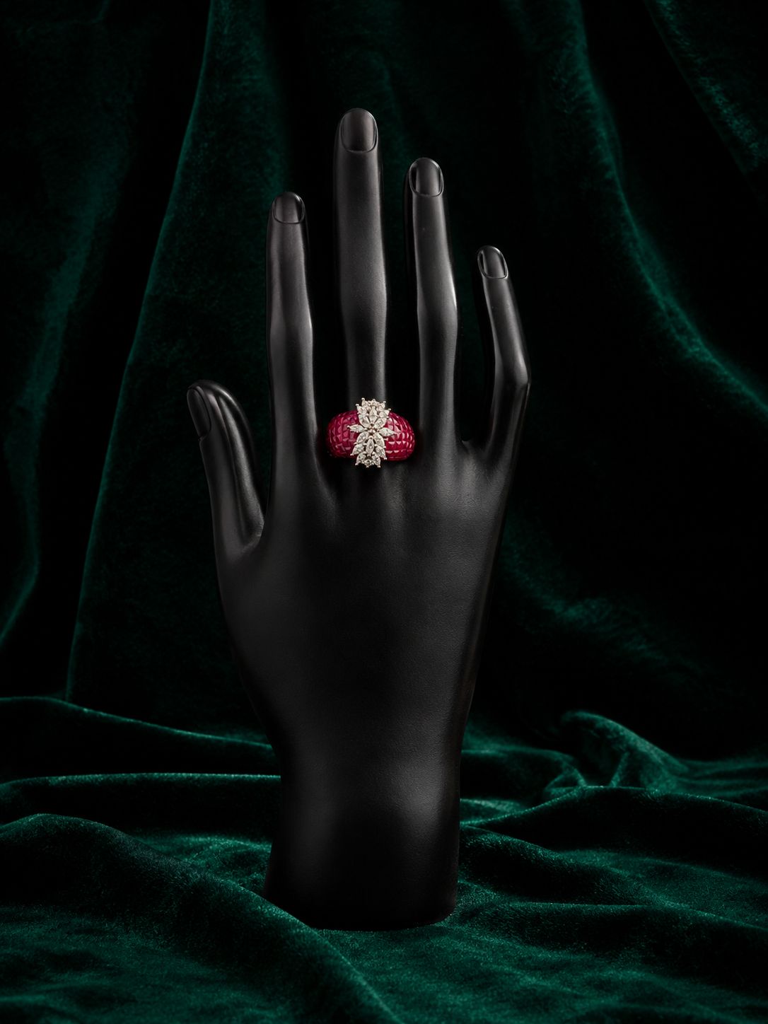 RUBY INVISIBLE SETTING STONE RING