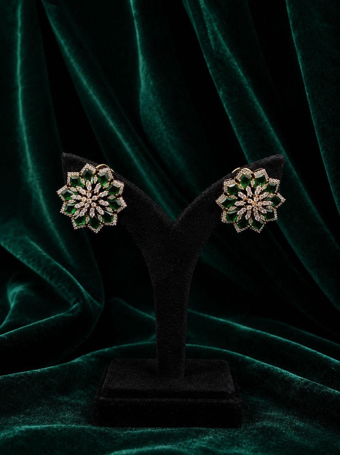 EMERALD DIAMOND TOPS WITH WHITE STONES
