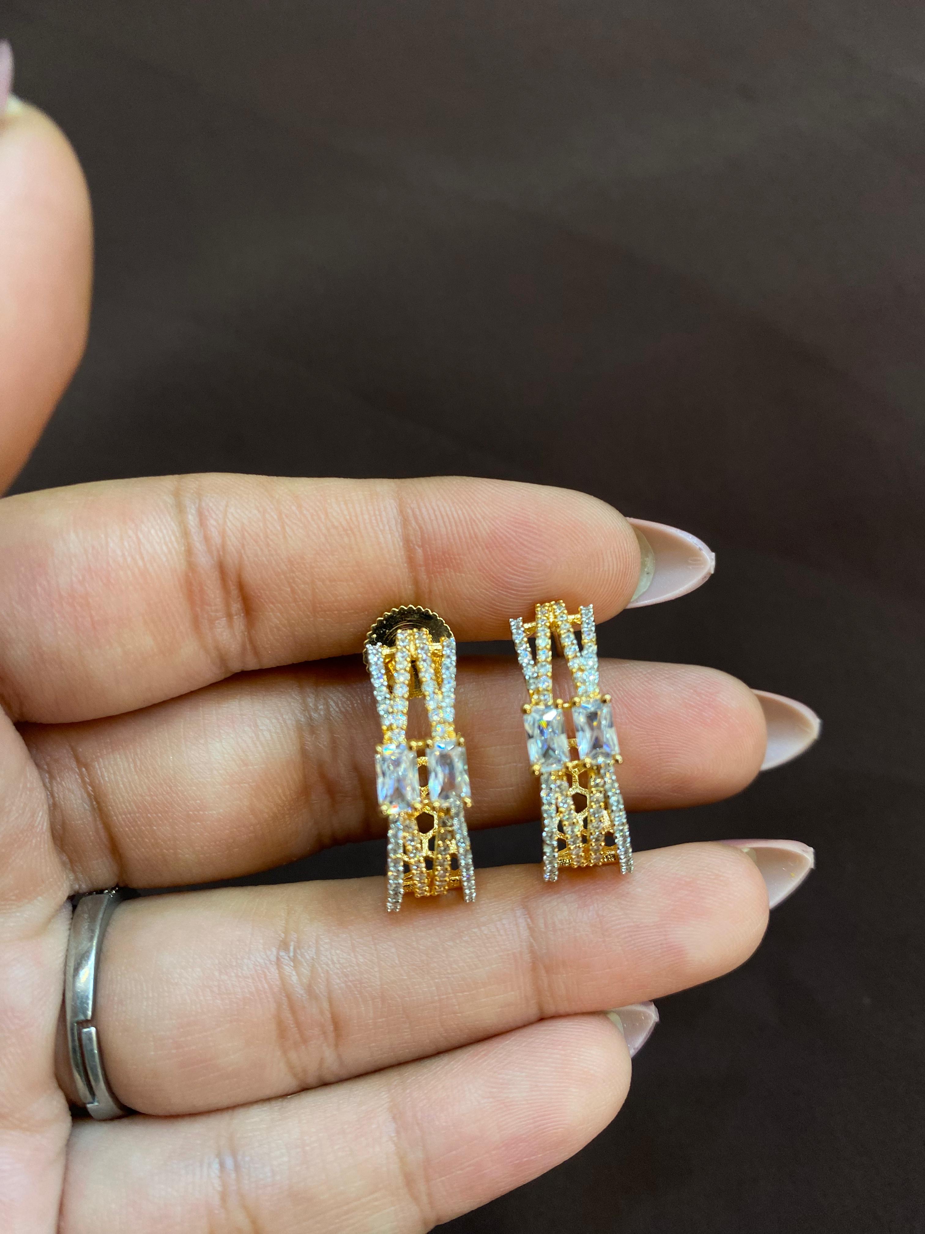 CROSS LINING WITH WHITE DIAMOND BALI