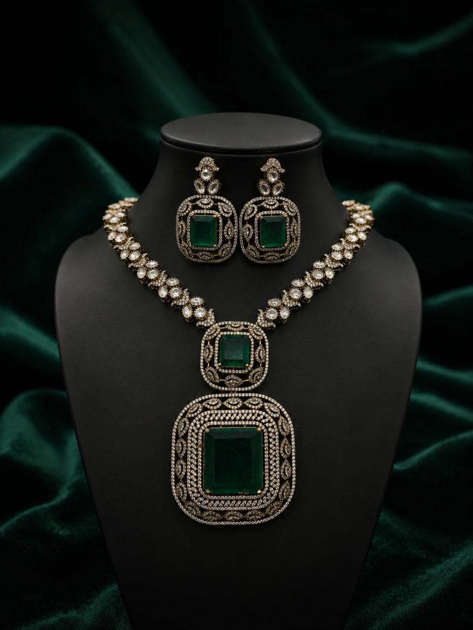 Emerald Stone Necklace