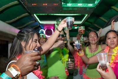 Chiva Rumbera - Fiesta en bus turístico en Cartagena de Indias, Bolívar – foto 2