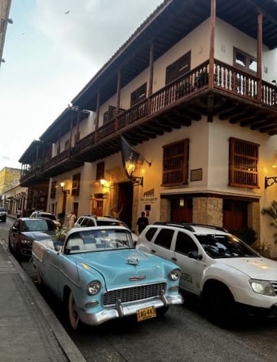 Recorrido en Cartagena en Vehículos Antiguos en Cartagena de Indias, Bolívar – foto 3