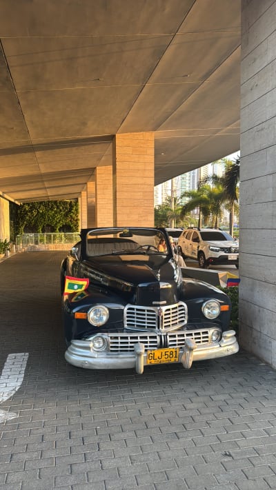 Recorrido en Cartagena en Vehículos Antiguos en Cartagena de Indias, Bolívar – foto 5
