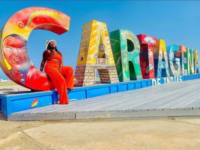 Explora la ciudad de Cartagena a bordo de una típica chiva. en Cartagena de Indias, Bolívar – foto 4