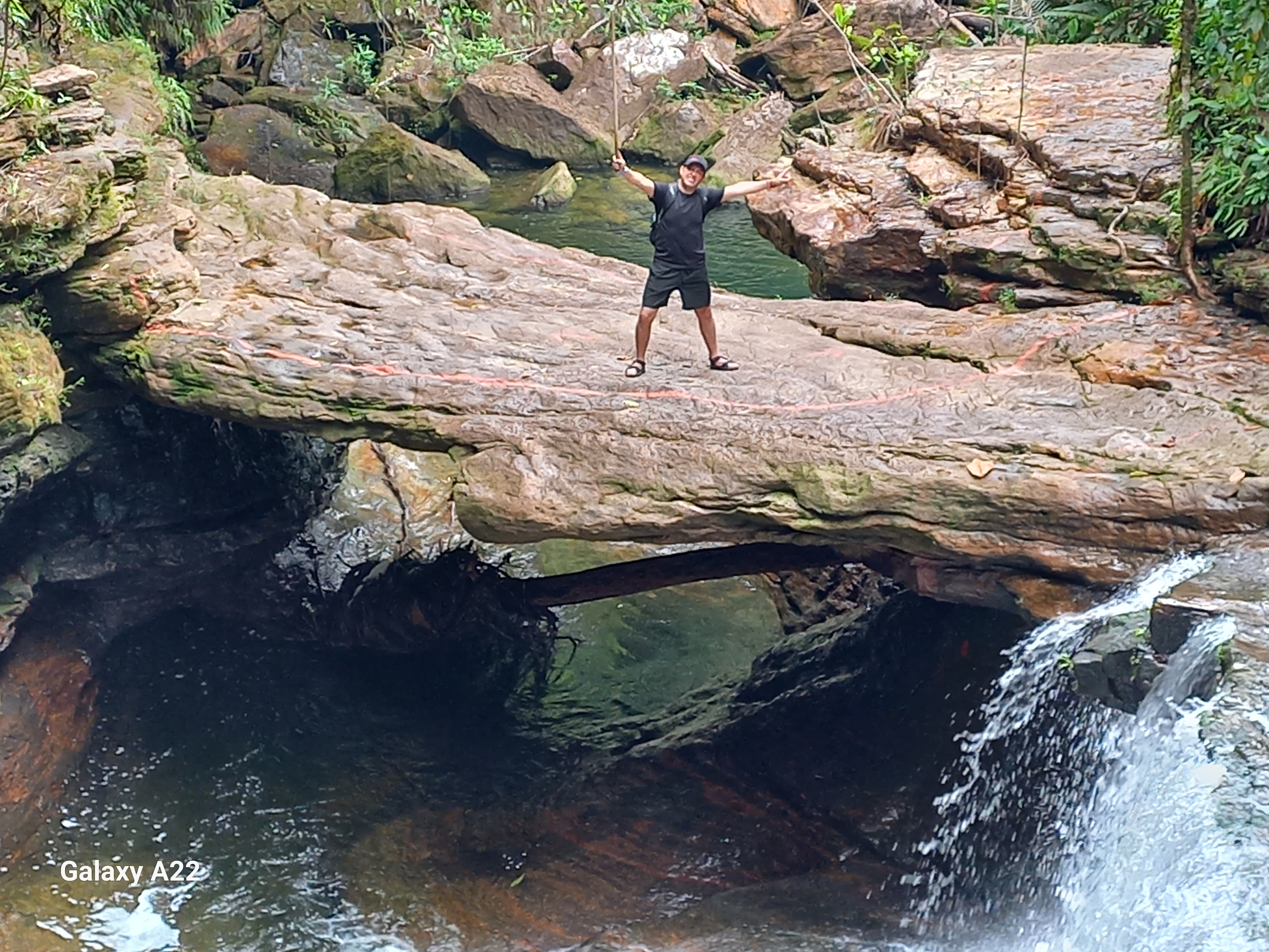 Huella Salvaje – Cascadas, Naturaleza y Selva Viva (1 noche / 2 días) – Paquete en Villagarzón, Putumayo · foto 1