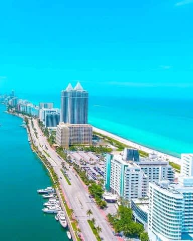 Canadians Moving to Florida & USA