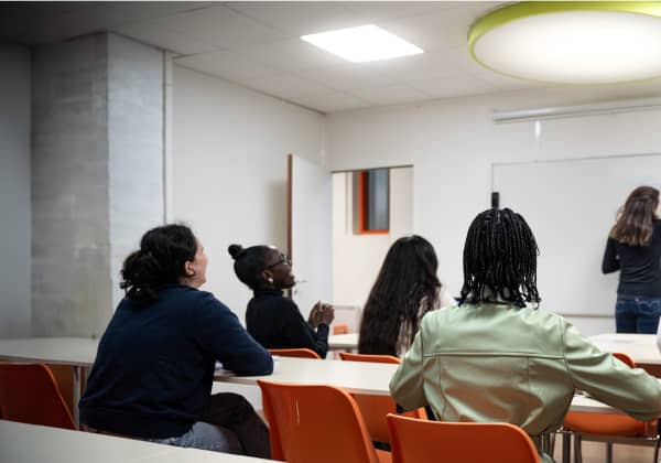 Alternants EPB en cours — formation depuis Nanterre