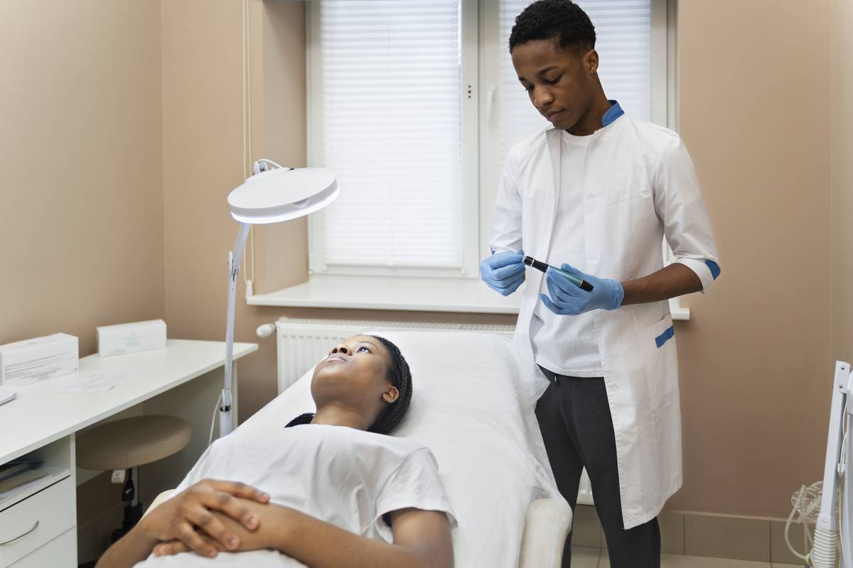 Dermatologist Clinics