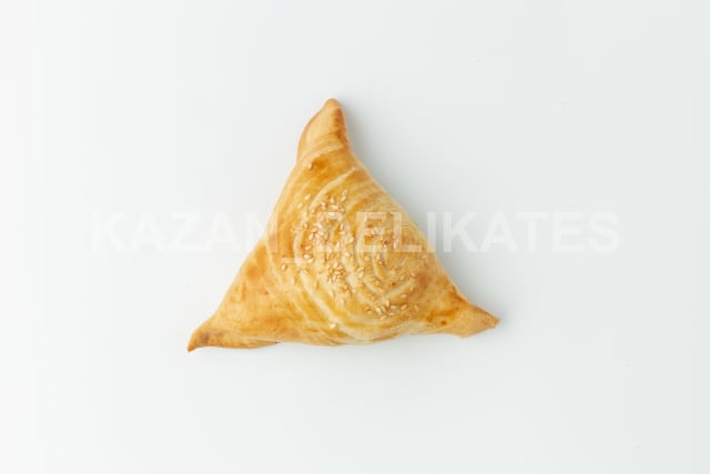 Chicken Samsa. Samosa with Chicken 120 g | Halal Tatar pastry from Kazan |