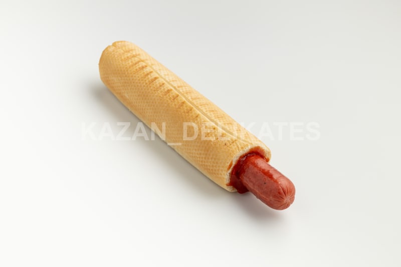 Сосиски «С сыром» (130 г × 5 шт) — В разрезе