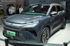 Tang 100.5 kWh (1102 Hp) Electric 4WD