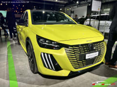 208 e-208 46.3 kWh (136 Hp)