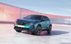 3008 e-3008 73 kWh (213 Hp)