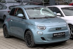 500 e 42 kWh (118 Hp)