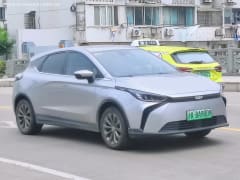 C/M6 53 kWh (204 Hp) Electric
