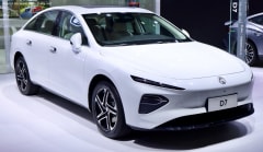 D7 EV 57.6 kWh (197 Hp)