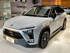 ES8 70 kWh (653 Hp) 4WD Electric