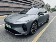 ET9 100 kWh (707 Hp) Electric 4WD